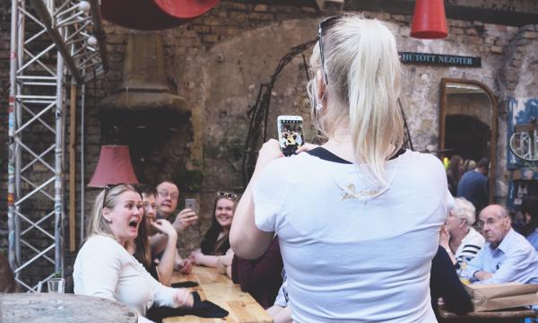 ta et bilde under en av våre gourmetwalker