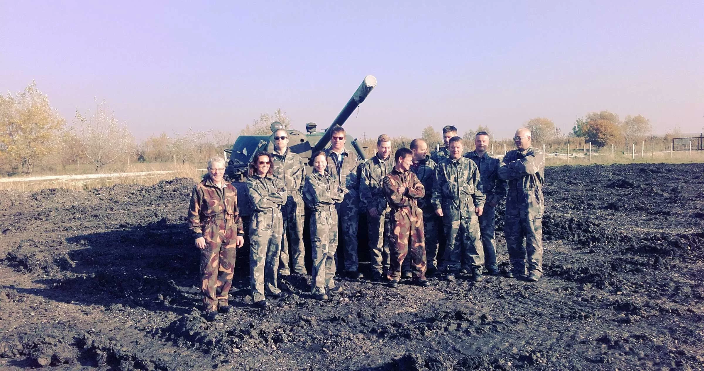 Gruppekjøring med tanks - - en grei gruppetur aktivitet!